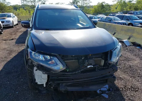 2017 Nissan Rogue Sv z USA, uszkodzony, nr VIN KNMAT2MV4HP583138